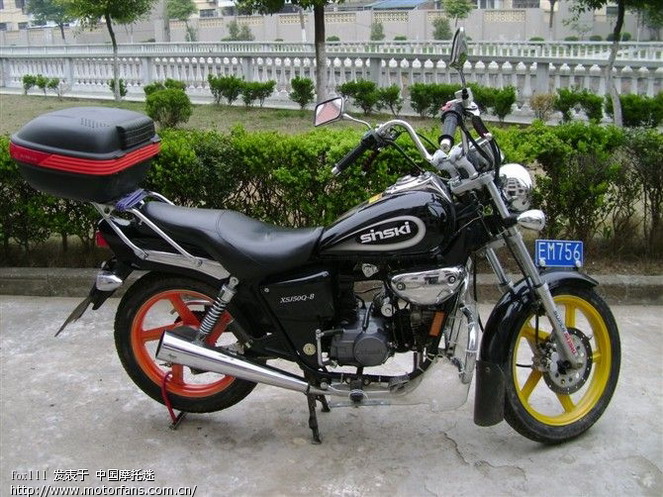 那位兄弟介绍下样子灵光点的蓝牌轻骑的骑士车